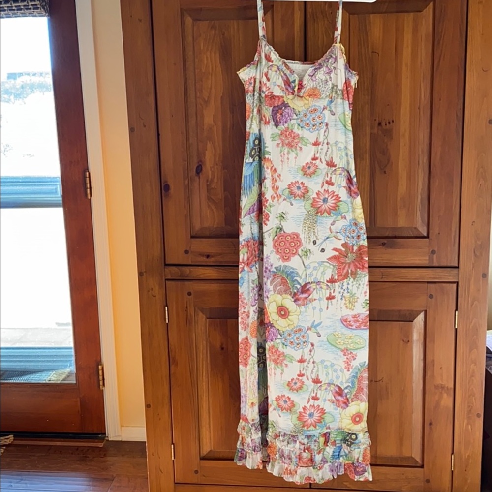 Maxi floral sundress